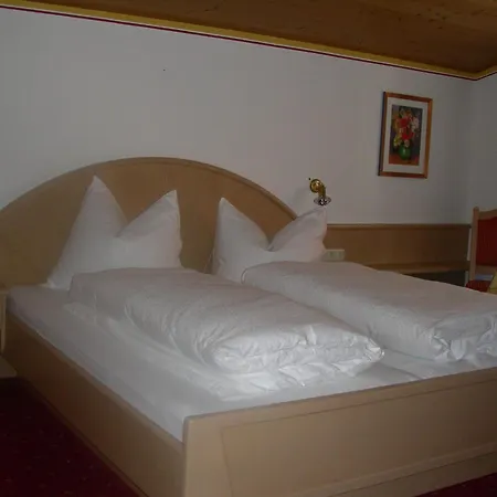 Appartements Tschol Martin Sankt Anton am Arlberg Room photo