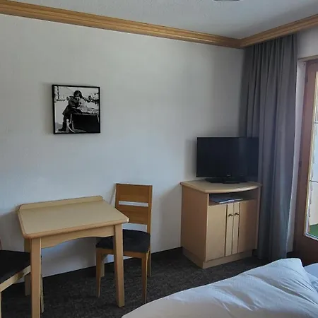 Appartements Tschol Martin Sankt Anton am Arlberg Room photo